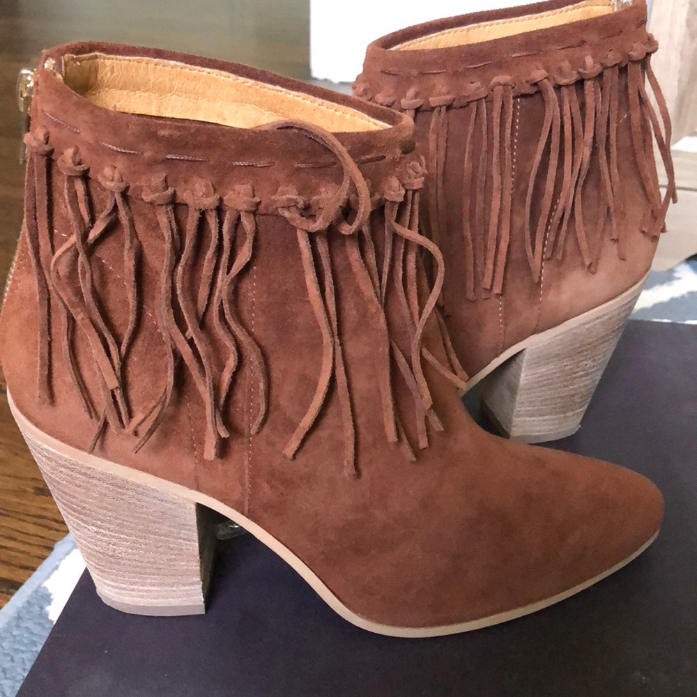 Cognac fringe booties